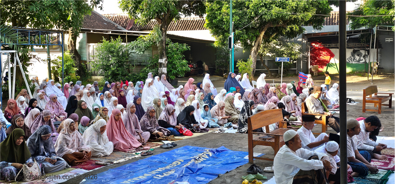 Jama'ah Shalat Idul Adha 1447 Masjid Jami Karangkajen Jama'ah Shalat Idul Adha 1447 Masjid Jami Karangkajen